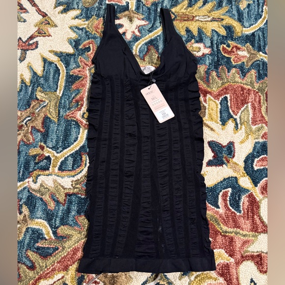House of CB London Black Dress - NWT - M/L - Picture 2 of 10